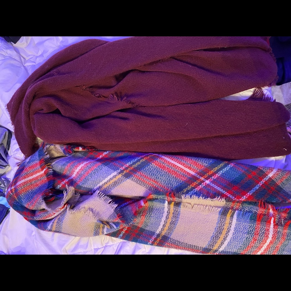 thick triangle scarves